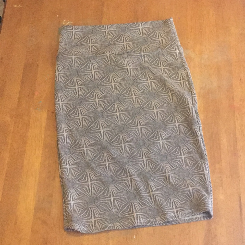 Lularoe Cassie